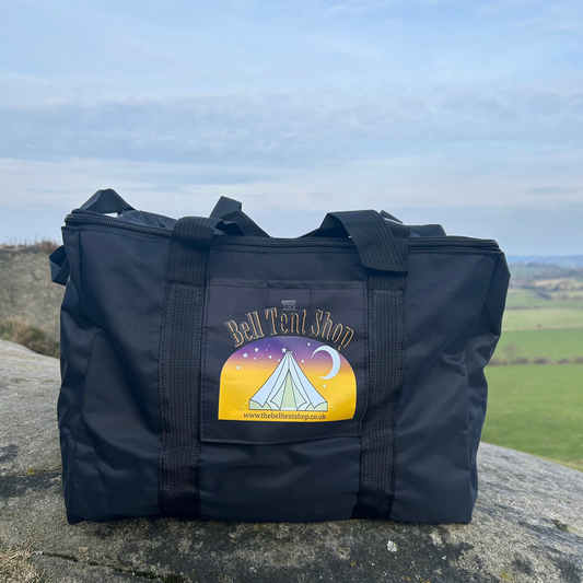 Stove Picnic bag on a rock